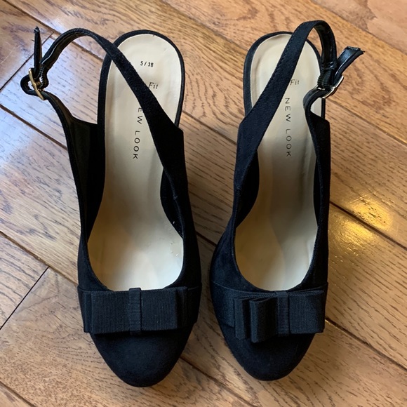 New Look Bow Front Black Suede Platform Wide Fit Heels - Picture 2 of 11